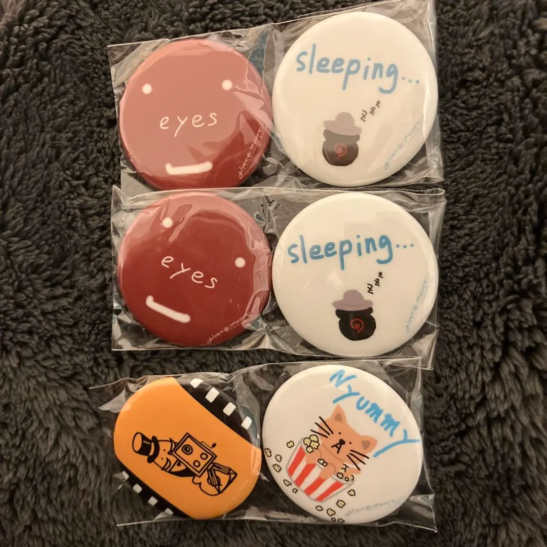 2026年最新】おいしくるメロンパン 缶バッジの人気アイテム - メルカリ