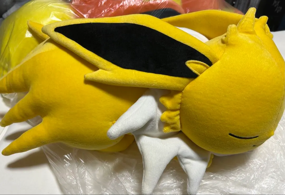 2026年最新】すやすやサンダースの人気アイテム - メルカリ