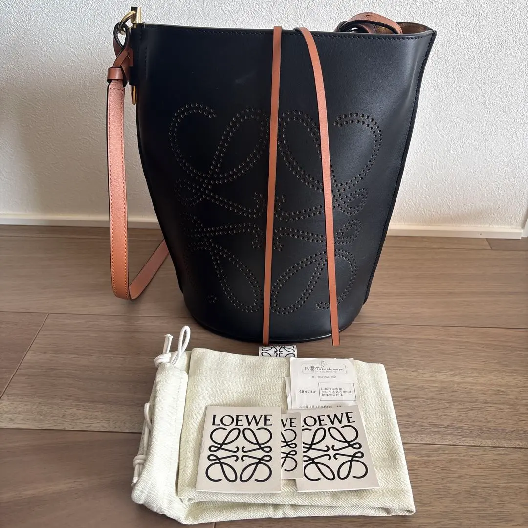 2026年最新】ロエベゲートバケットの人気アイテム - メルカリ