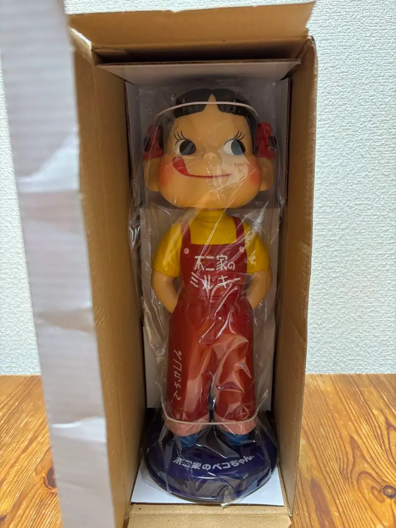 2026年最新】fujiya 不二家創業100周年記念 復刻版ペコちゃん人形の