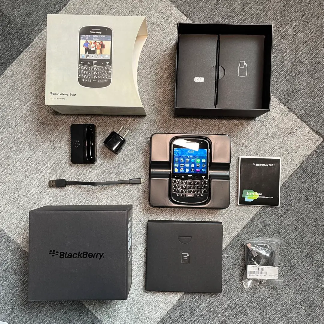 2026年最新】BLACKBERRY 9900の人気アイテム - メルカリ