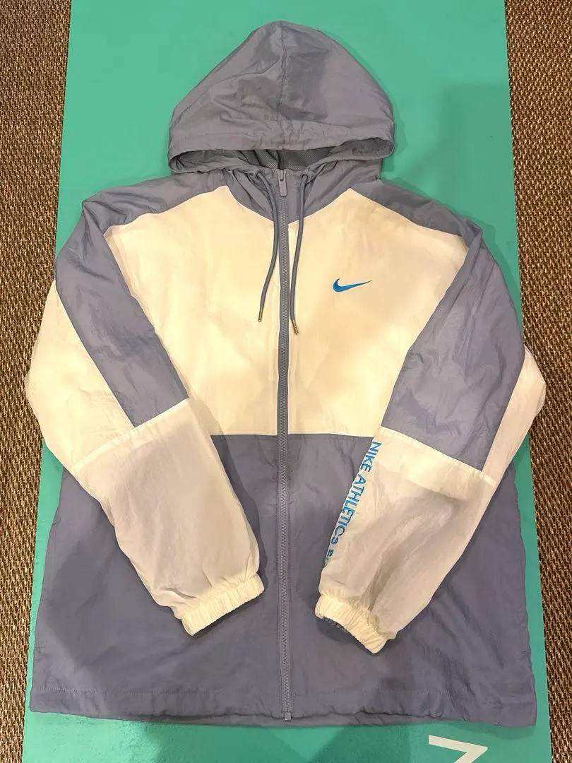 2026年最新】nike athletics eastの人気アイテム - メルカリ