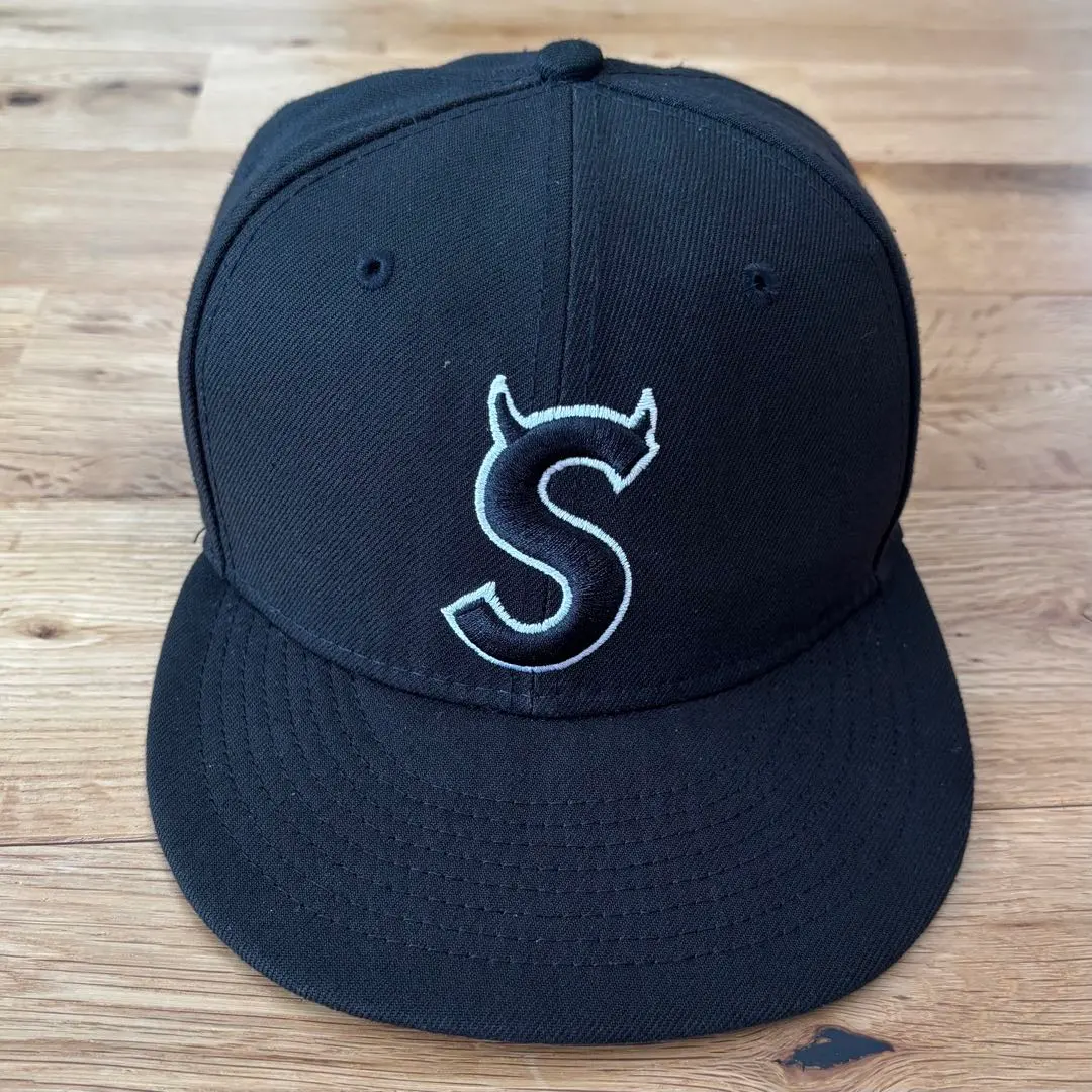 2026年最新】supreme キャップ sロゴ デビルの人気アイテム - メルカリ