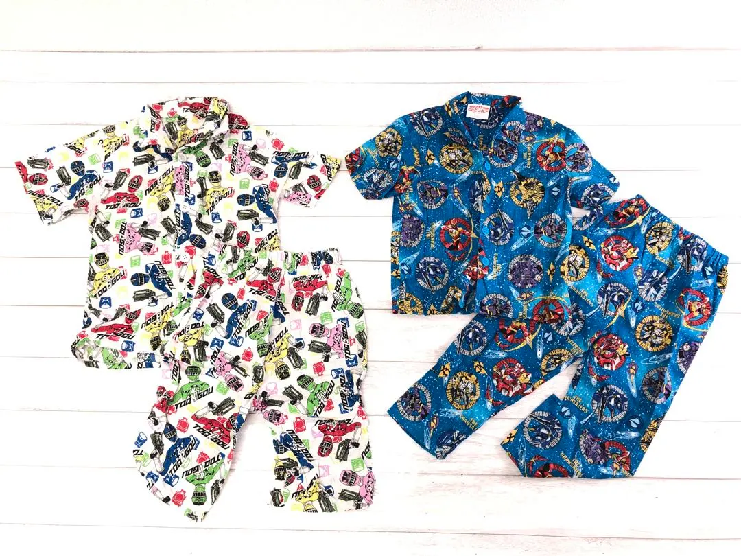 2026年最新】トッキュウジャー 服の人気アイテム - メルカリ