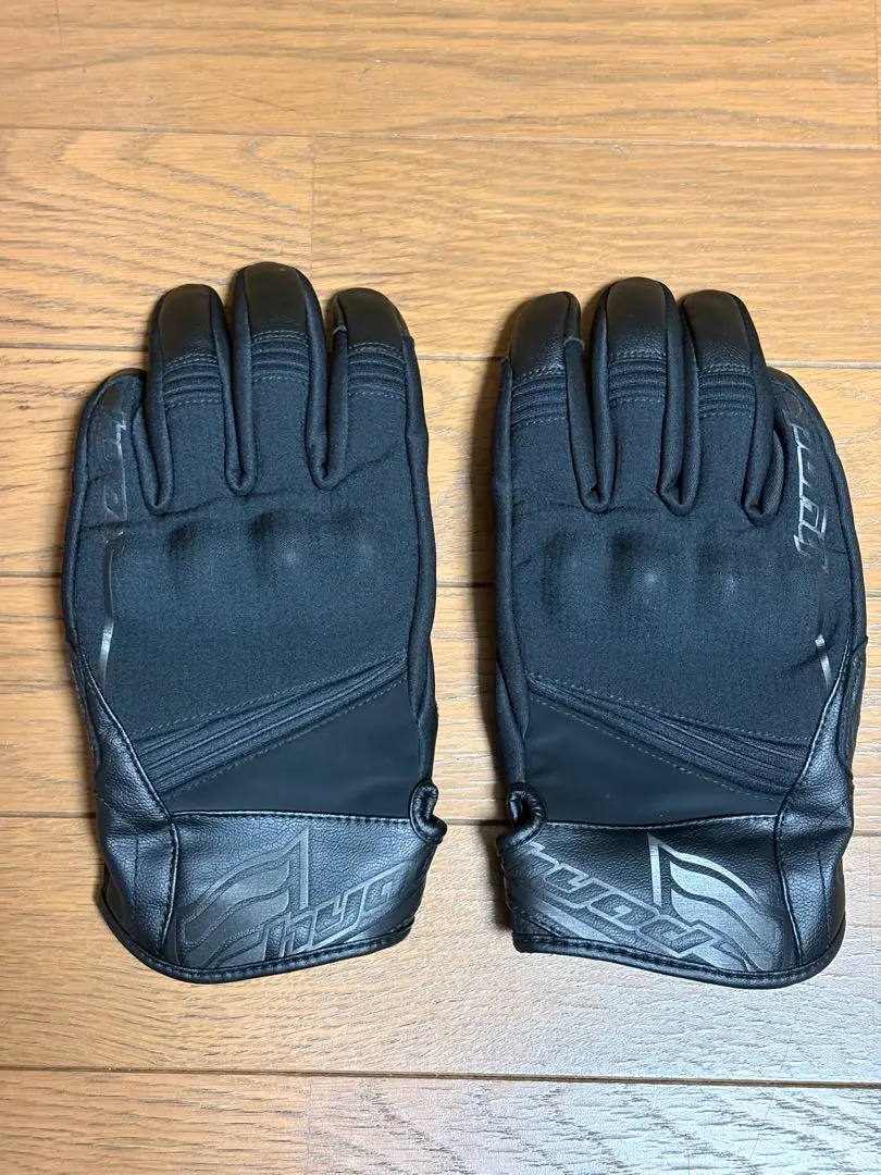 2026年最新】hyod ウインター グローブの人気アイテム - メルカリ