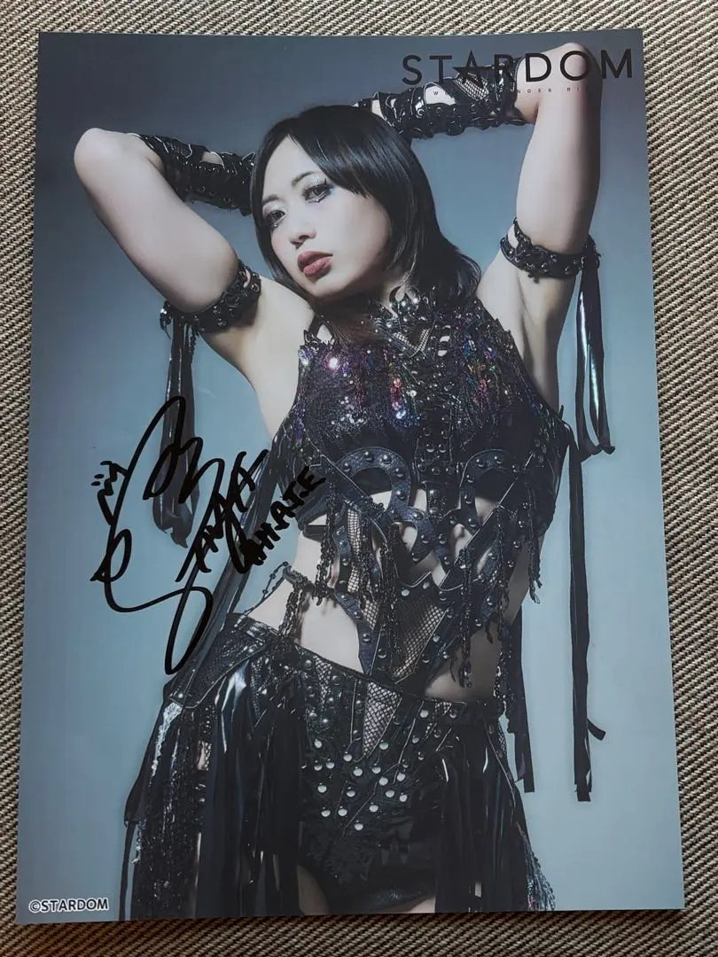 2026年最新】上谷沙弥 直筆サインの人気アイテム - メルカリ