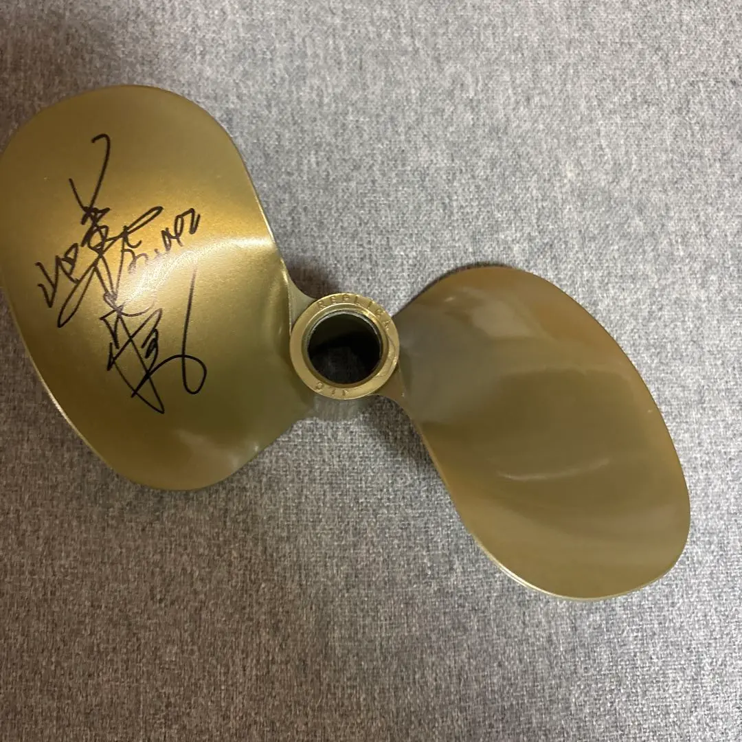 2026年最新】サイン入りプロペラの人気アイテム - メルカリ