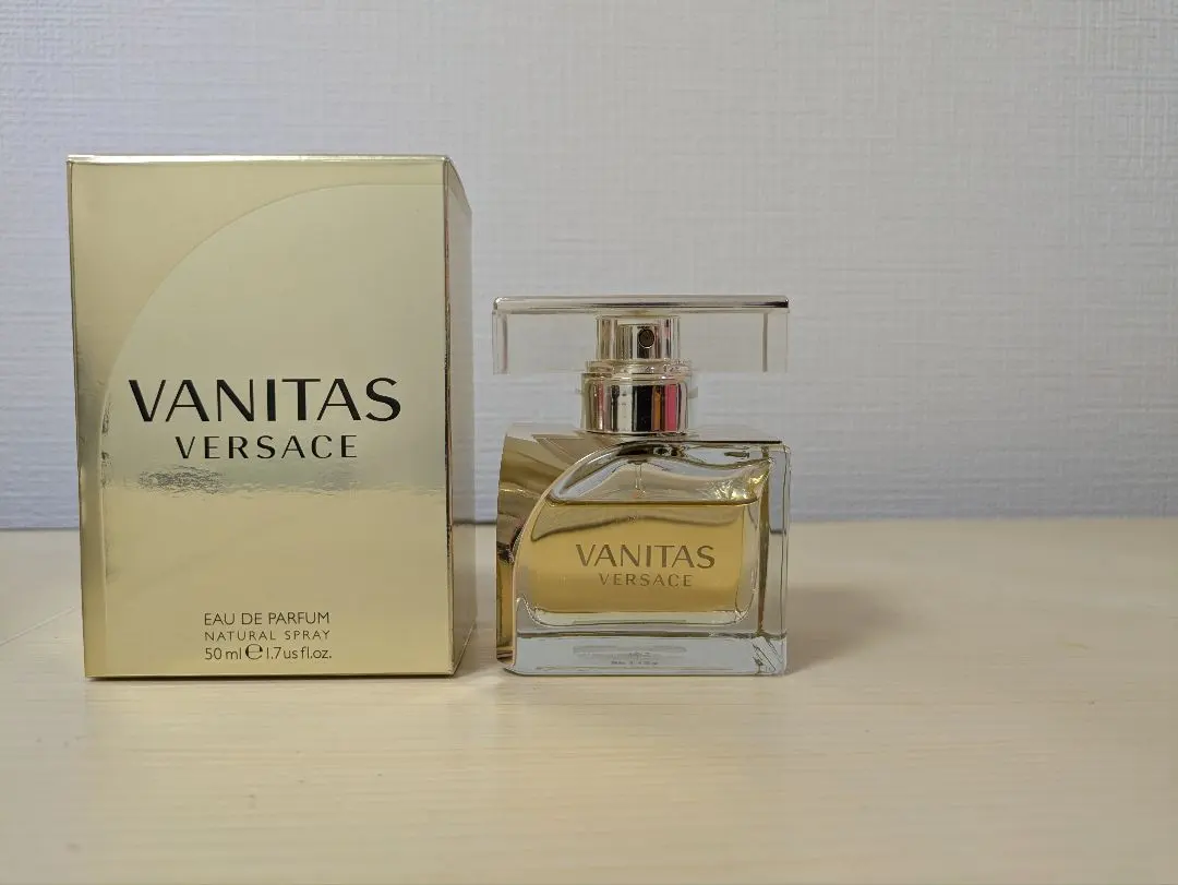 2026年最新】ヴェルサーチ 香水 ヴァニタスの人気アイテム - メルカリ