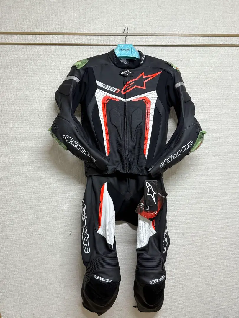 2026年最新】Alpinestars 革ツナギの人気アイテム - メルカリ