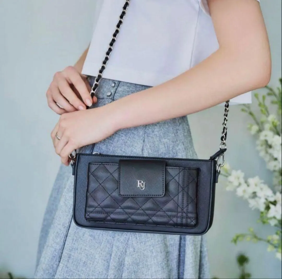 2026年最新】Riu phone bagの人気アイテム - メルカリ