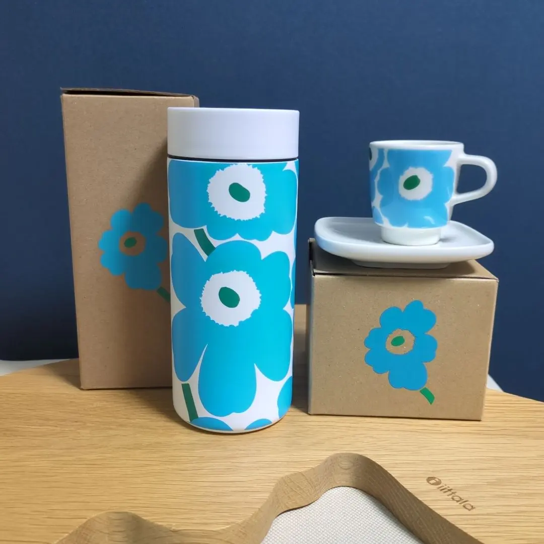 2026年最新】マリメッコ ブルーボトル マグの人気アイテム - メルカリ