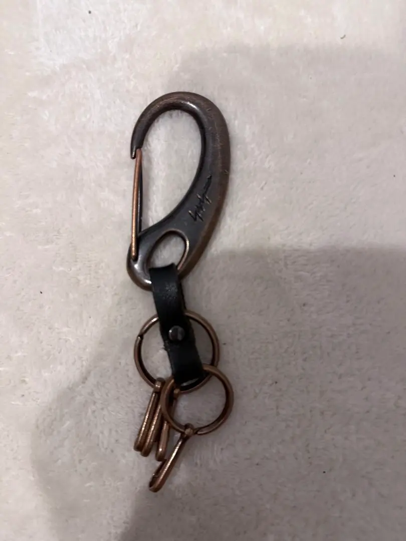 2026年最新】yohjiyamamoto カラビナの人気アイテム - メルカリ