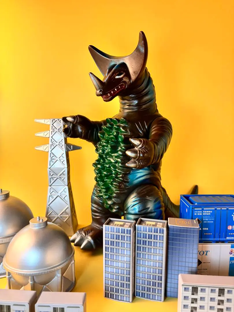 2026年最新】ブルマァク ジャイアントゴモラの人気アイテム - メルカリ