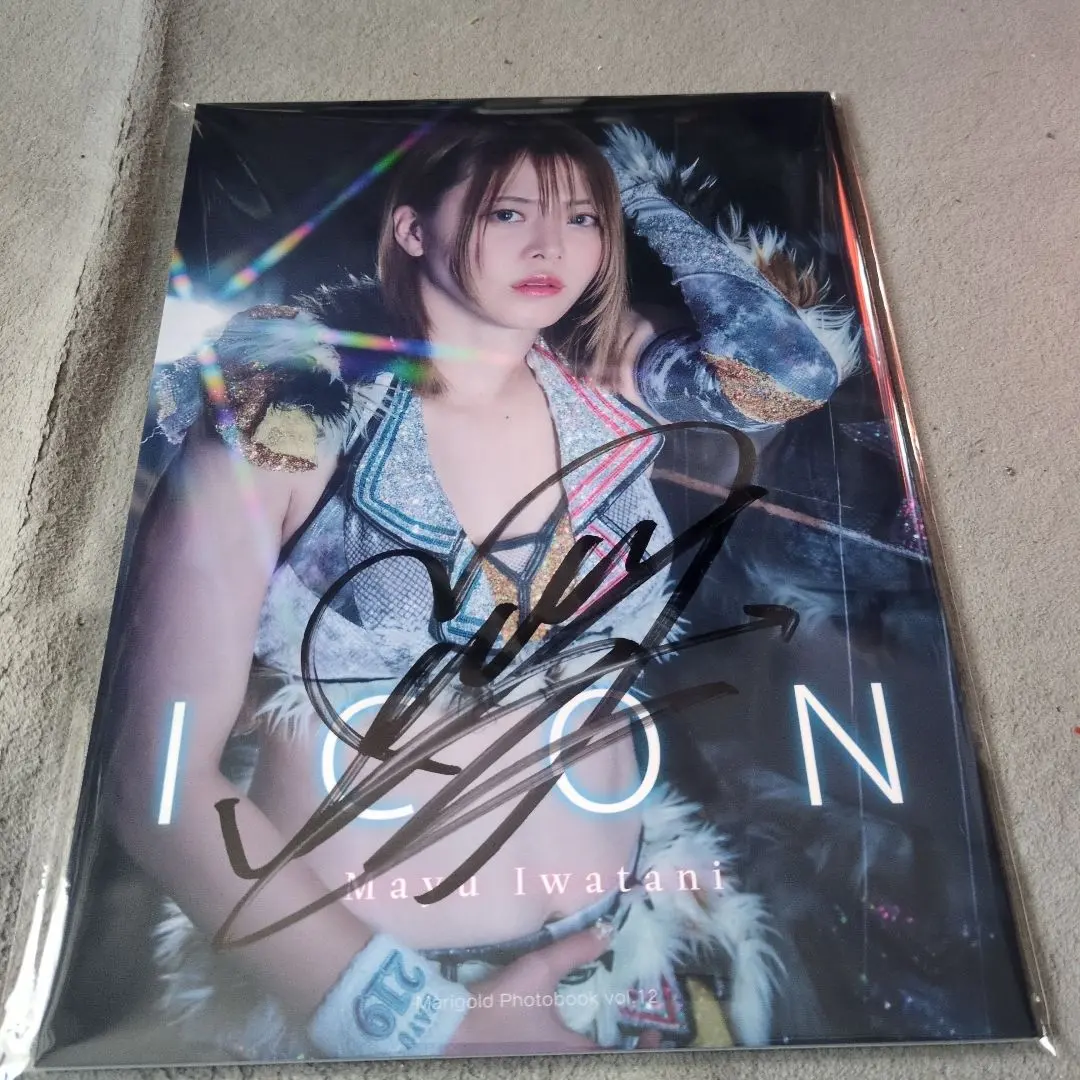 2026年最新】岩谷麻優 写真集の人気アイテム - メルカリ