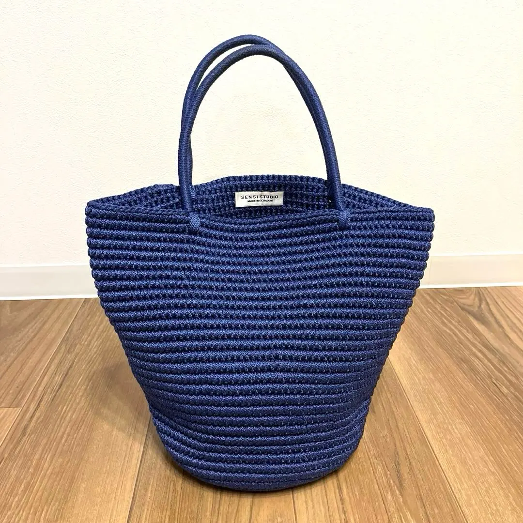 m43385926472_1.jpg?1759069070