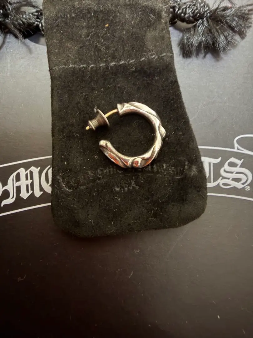 2026年最新】uverworld ピアスの人気アイテム - メルカリ