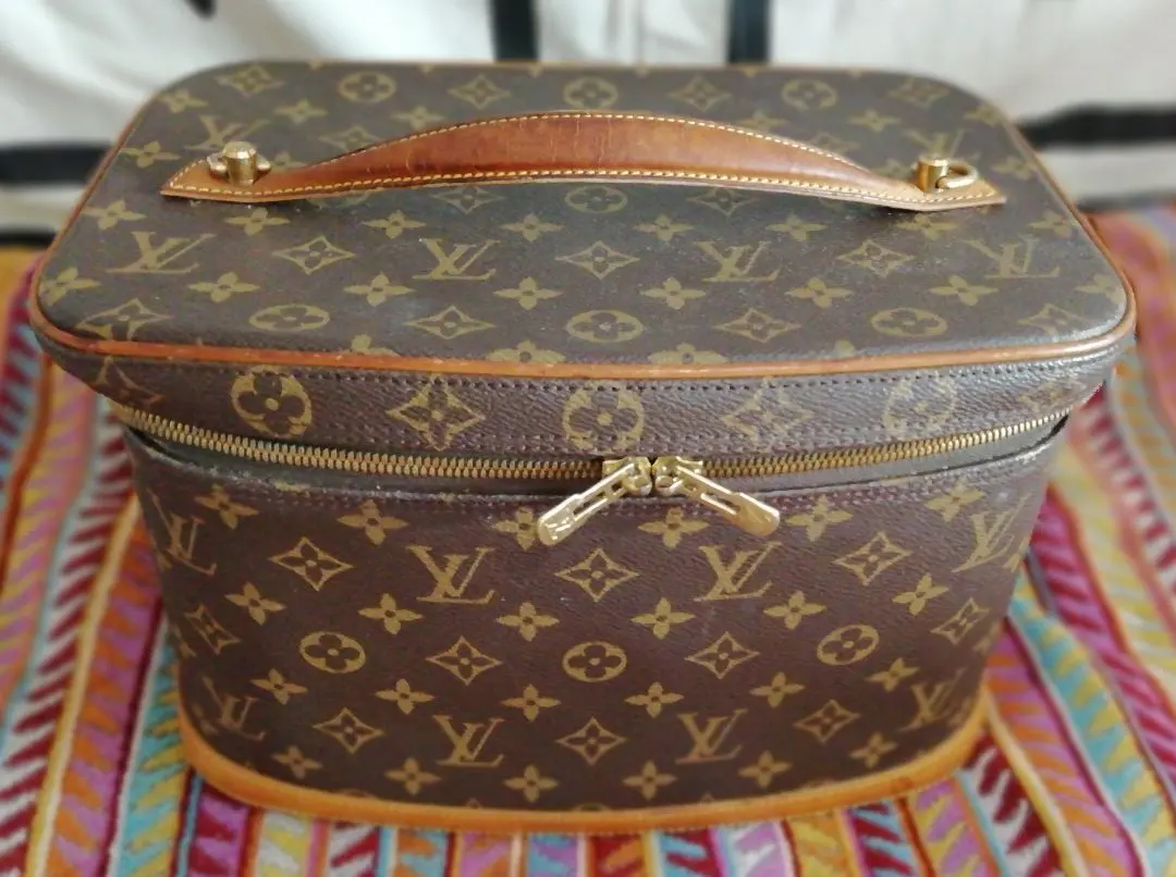 2026年最新】ヴィトン メイクボックスの人気アイテム - メルカリ