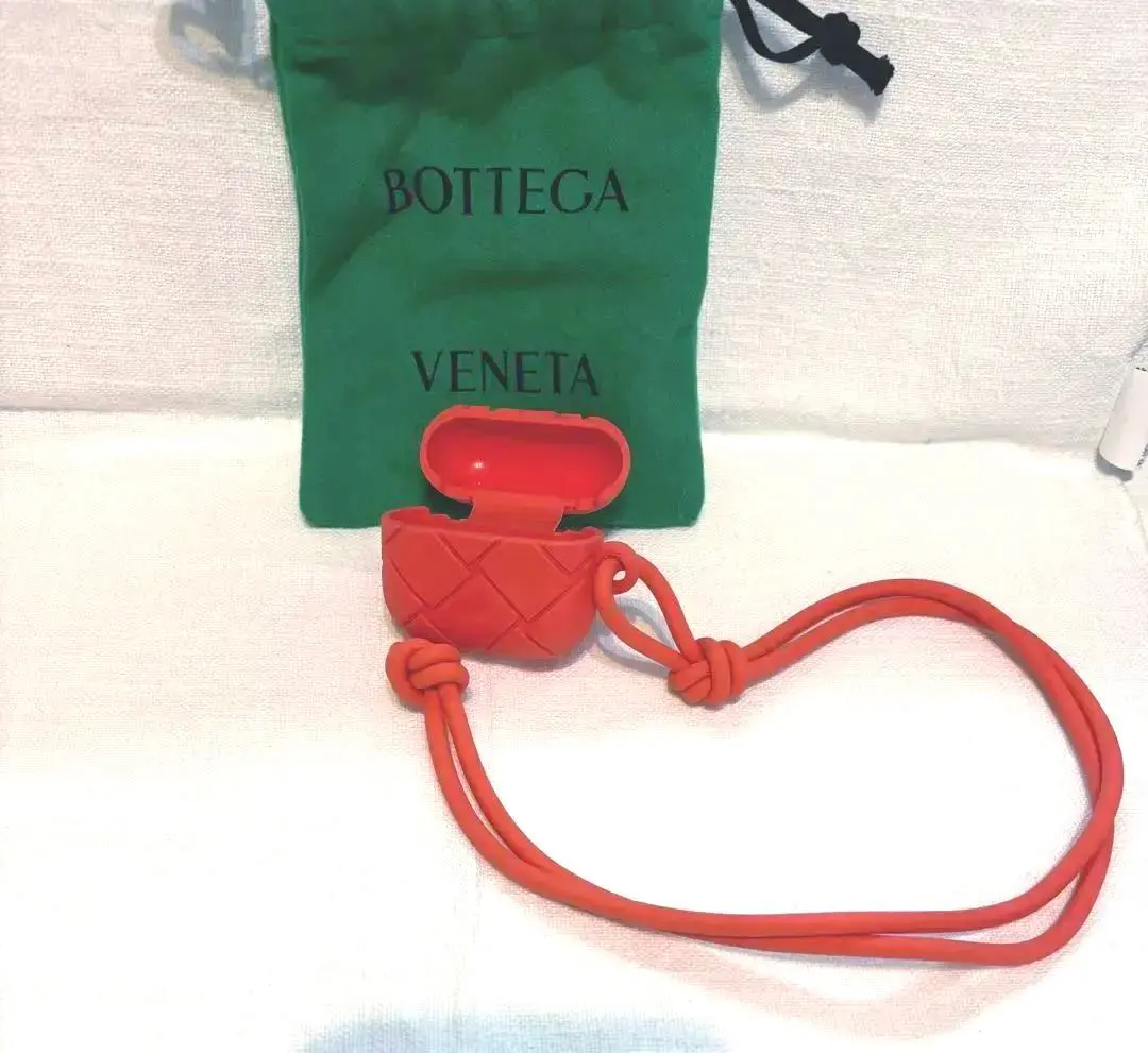 2026年最新】ボッテガ airpods 第三世代の人気アイテム - メルカリ