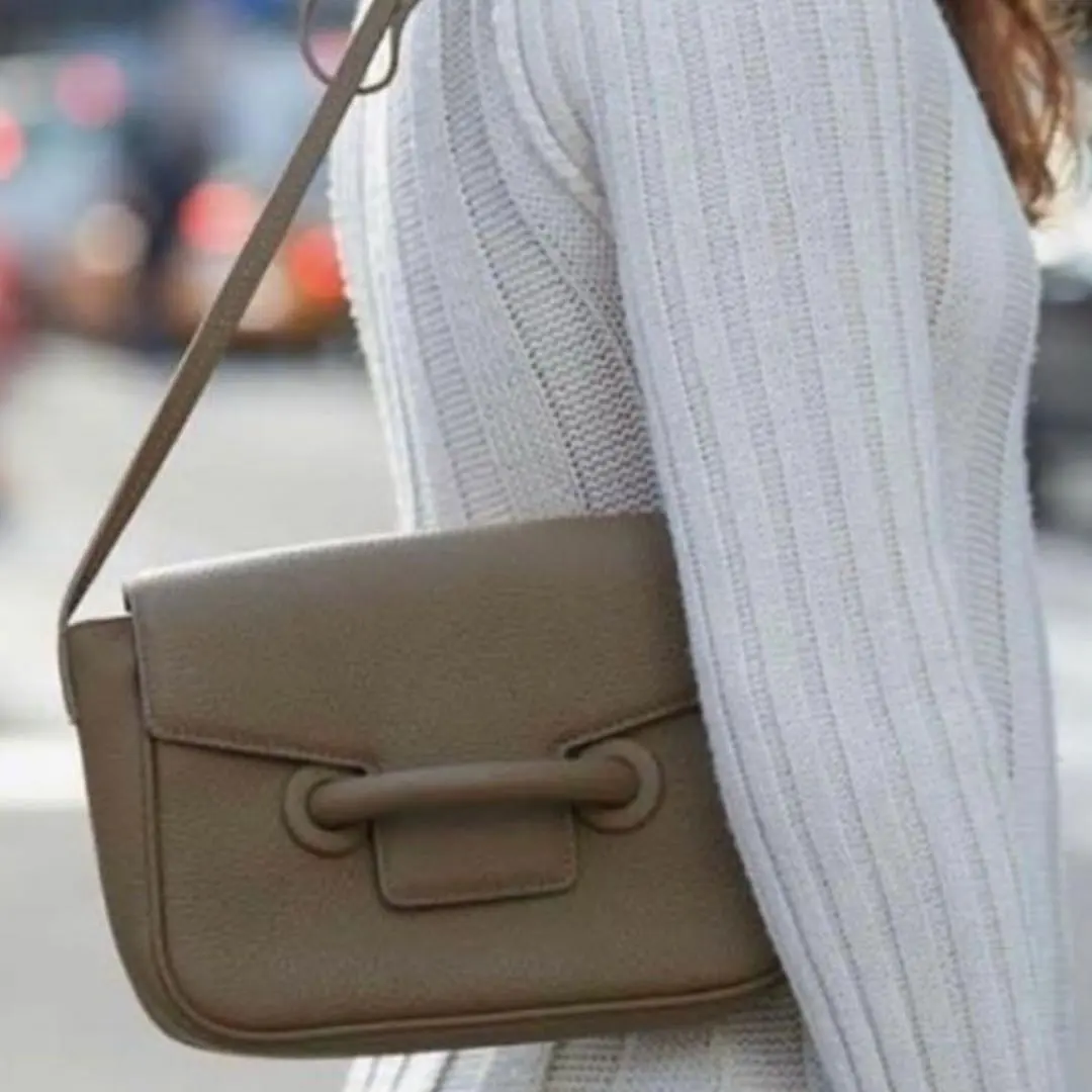 2026年最新】vasic everの人気アイテム - メルカリ