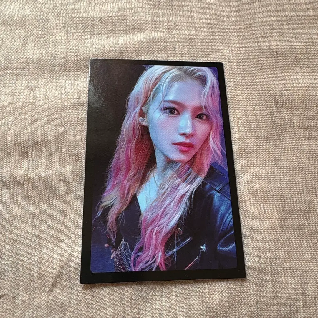 2026年最新】twice サナ feelspecialの人気アイテム - メルカリ