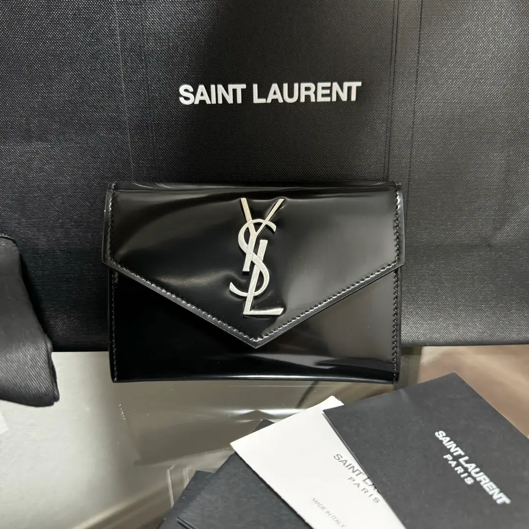 2026年最新】YSL シガレットケースの人気アイテム - メルカリ