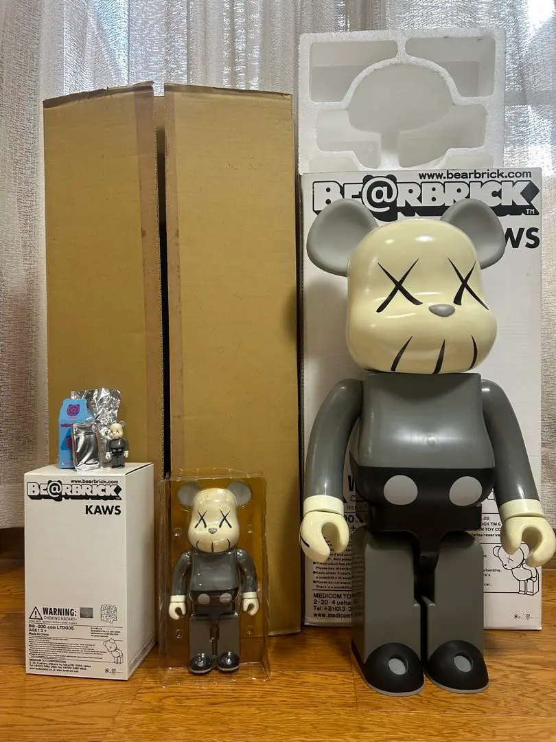 2026年最新】ベアブリック KAWS/1000の人気アイテム - メルカリ