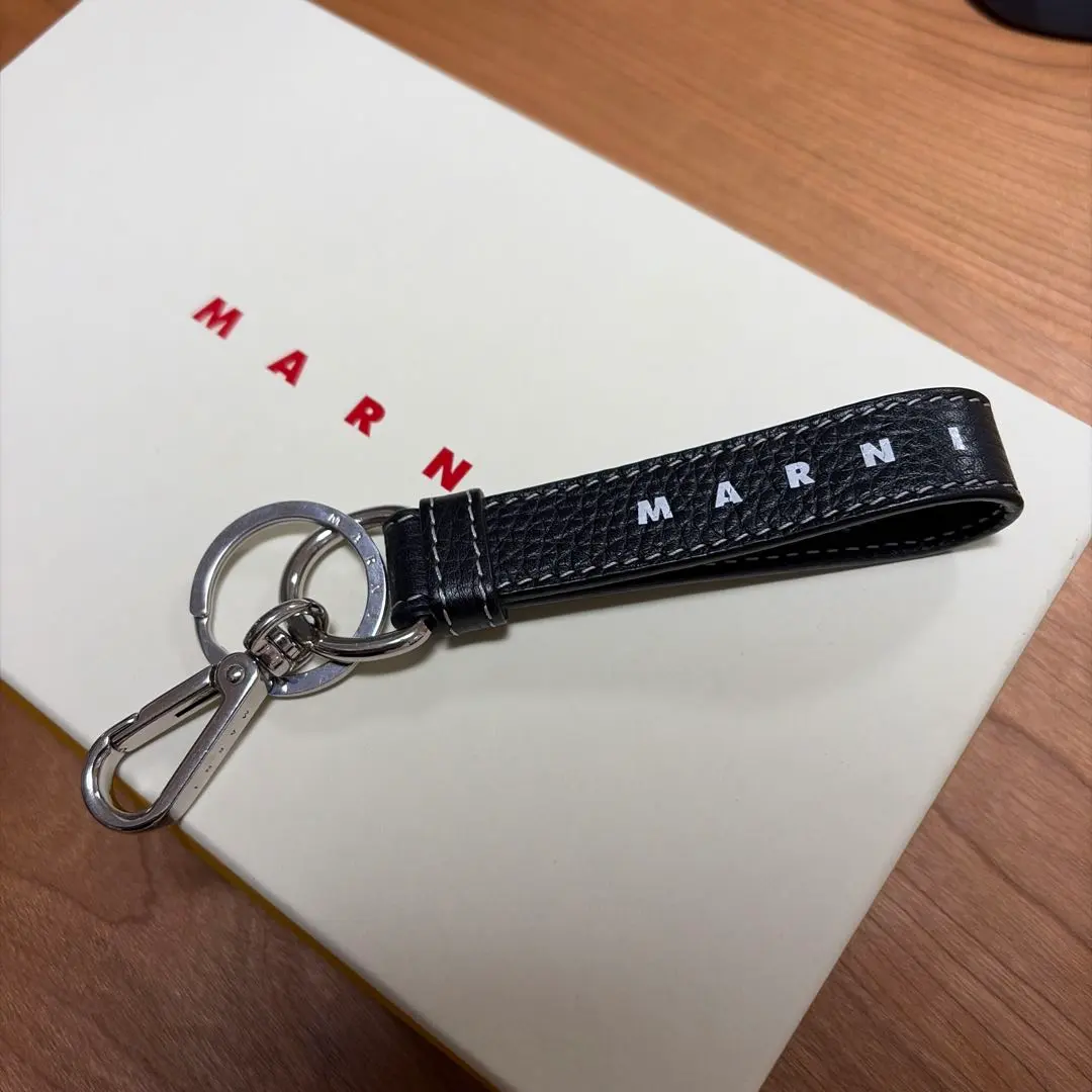 2026年最新】marni キーリングの人気アイテム - メルカリ