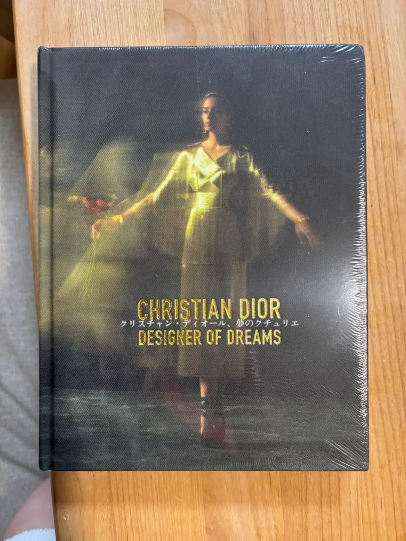 2026年最新】ディオール展 図録の人気アイテム - メルカリ