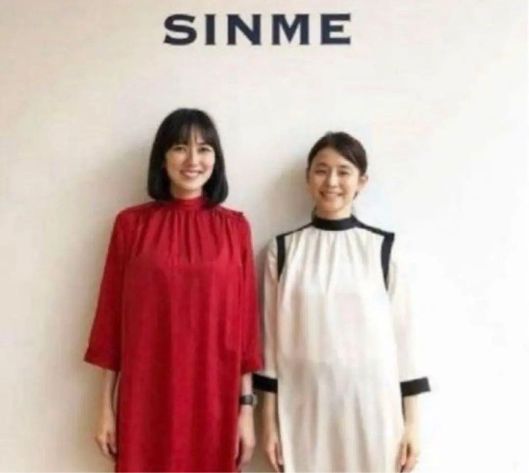 2026年最新】石田ゆり子 ブラウスの人気アイテム - メルカリ