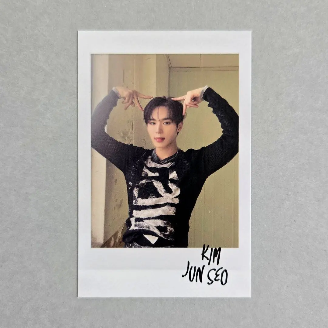 2026年最新】wei デヒョン ポラロイドの人気アイテム - メルカリ