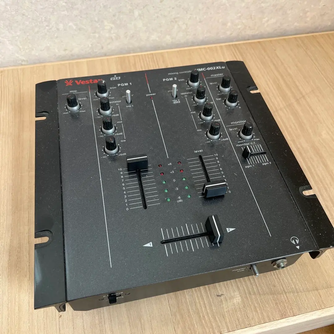 2026年最新】Vestax ベスタクス VMC-002 DJミキサーの人気アイテム