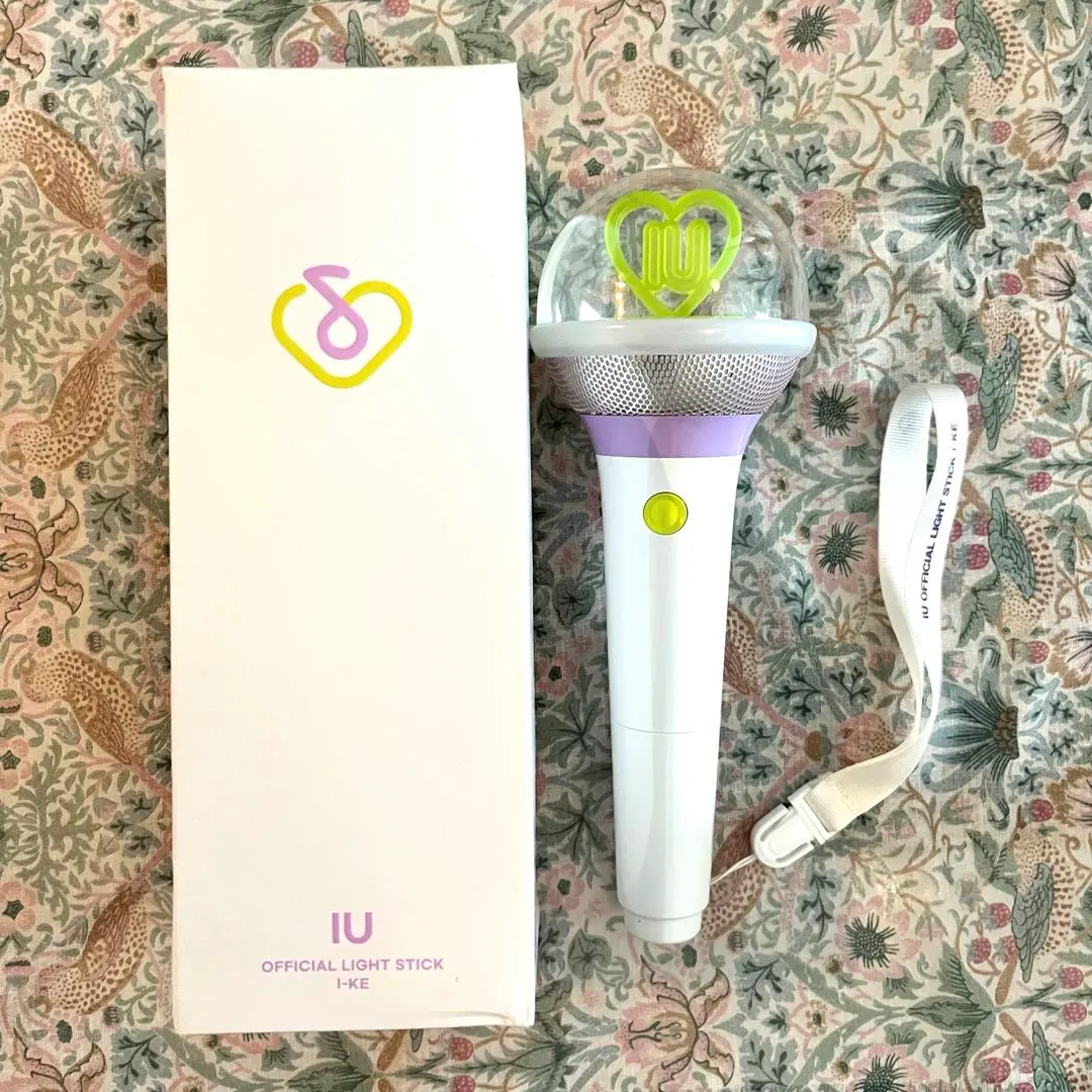 2026年最新】IU ペンライト アイクの人気アイテム - メルカリ