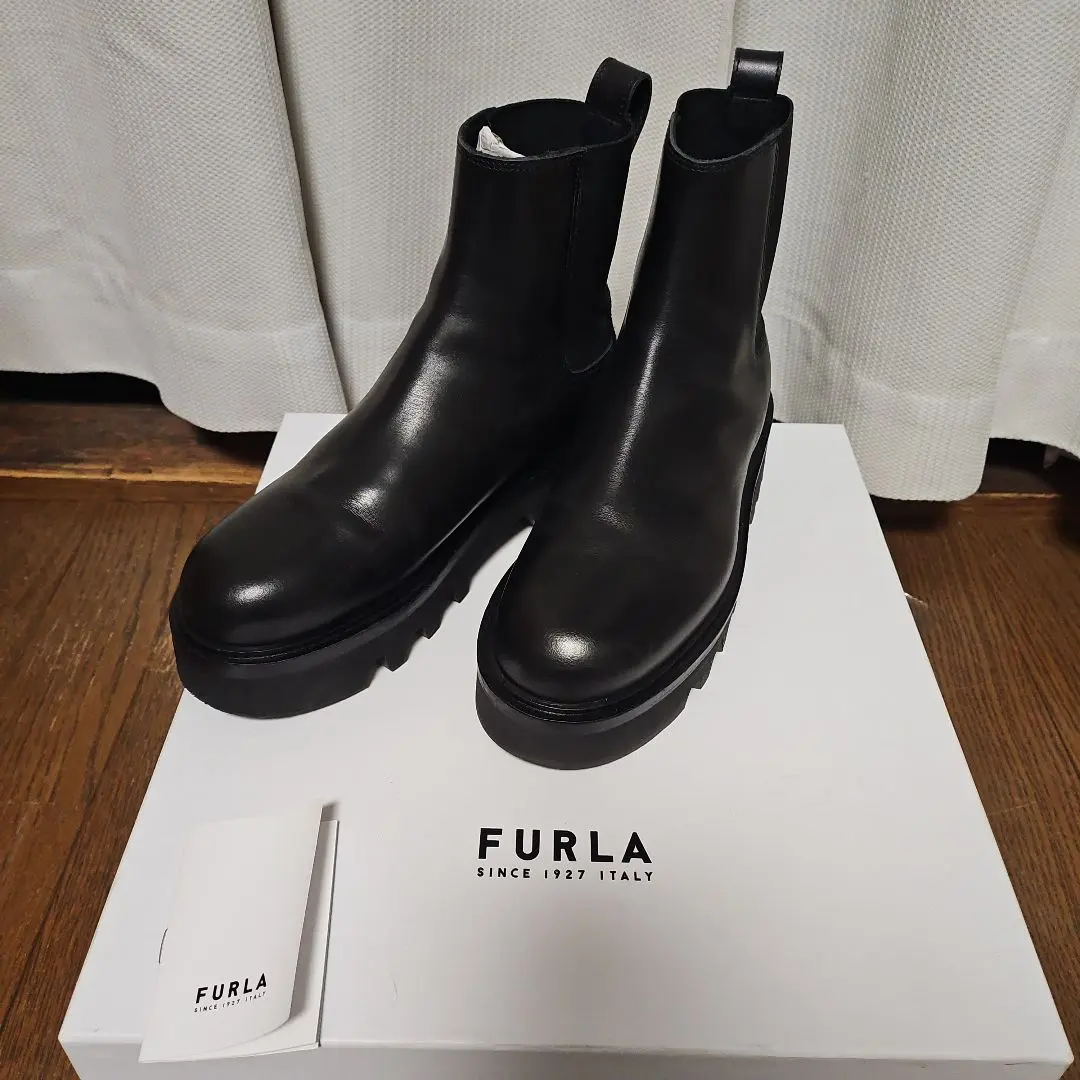 2026年最新】FURLA サイドゴアブーツの人気アイテム - メルカリ