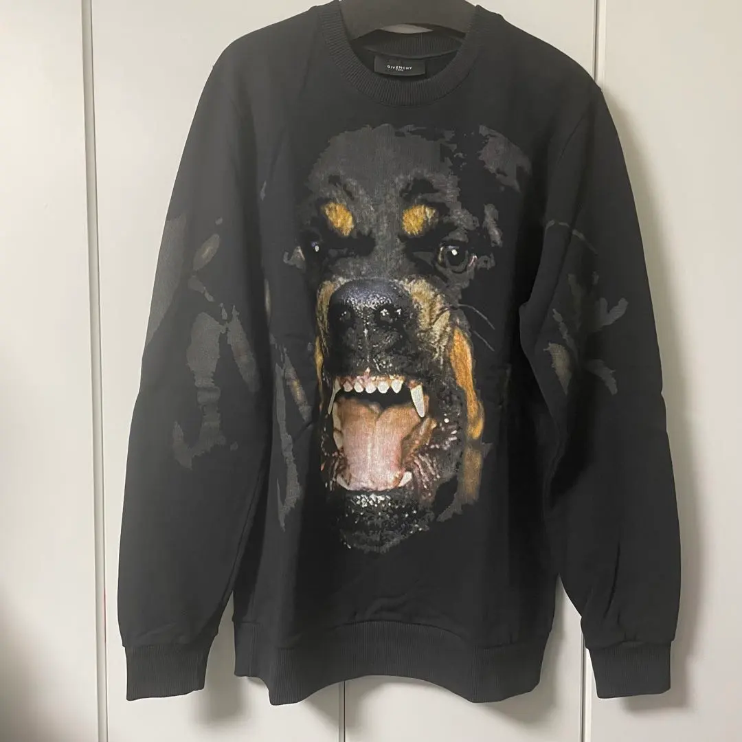 2026年最新】ロットワイラー Tシャツ GIVENCHYの人気アイテム - メルカリ
