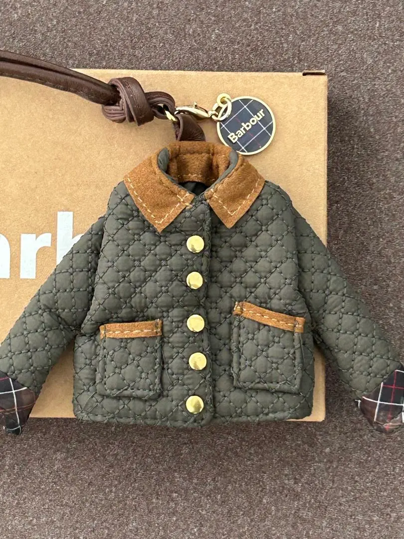 2026年最新】Barbour キーホルダー・キーリングの人気アイテム - メルカリ