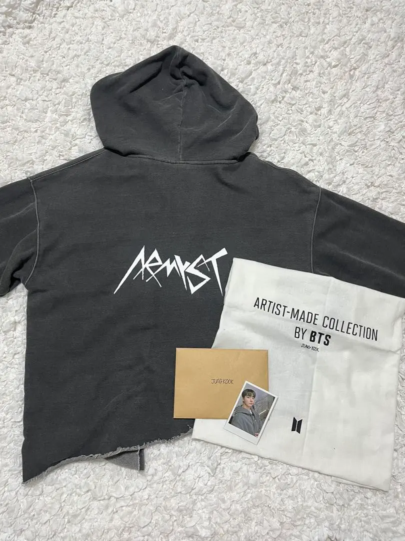 2026年最新】btsグクパーカーの人気アイテム - メルカリ