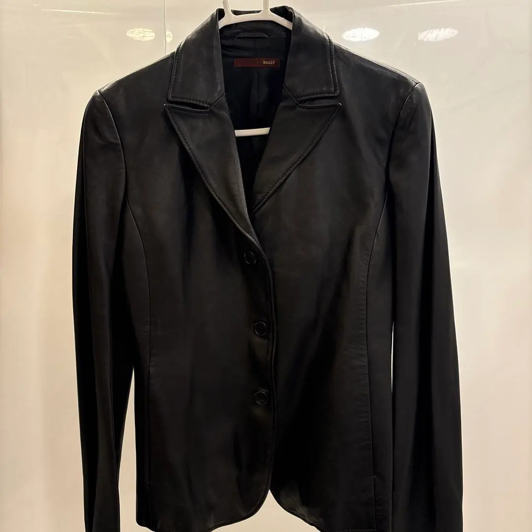 2026年最新】Bally レザージャケット・ライダースの人気アイテム