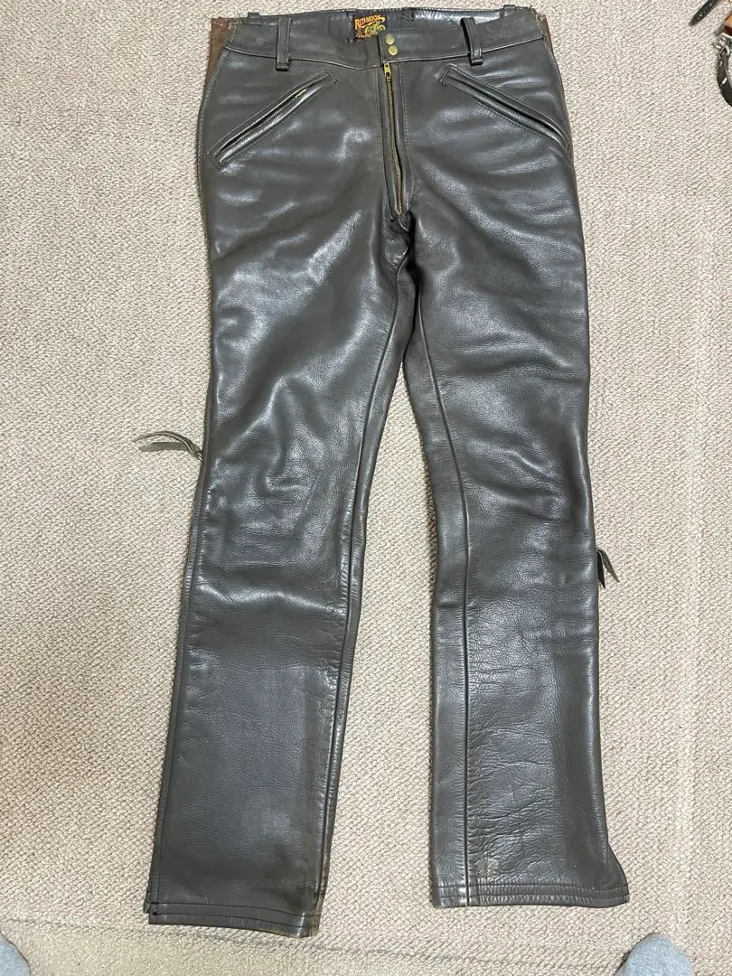 2026年最新】red moon レザーパンツの人気アイテム - メルカリ