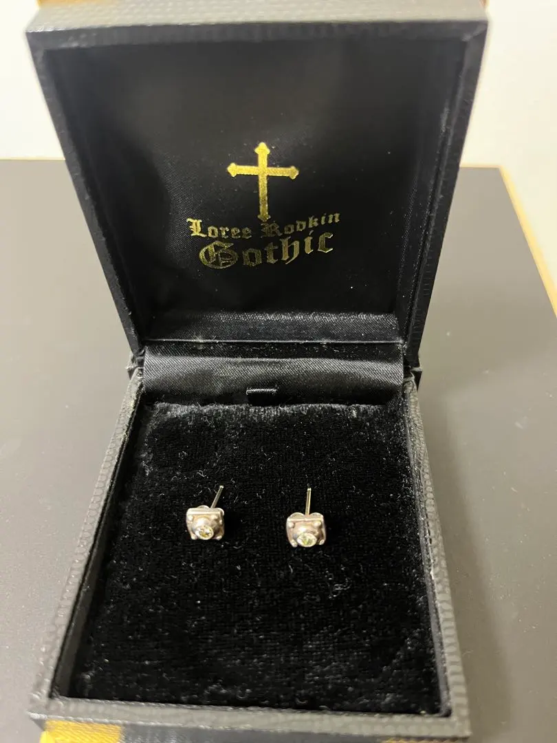 2026年最新】ローリーロドキン ピアスの人気アイテム - メルカリ