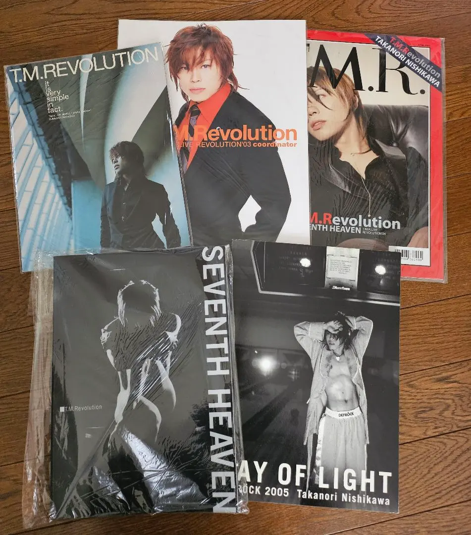 2026年最新】t.m.revolution 写真集の人気アイテム - メルカリ
