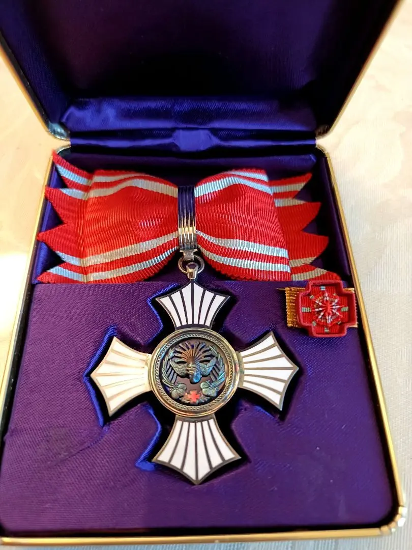 2026年最新】日本赤十字社 銀色有功章の人気アイテム - メルカリ