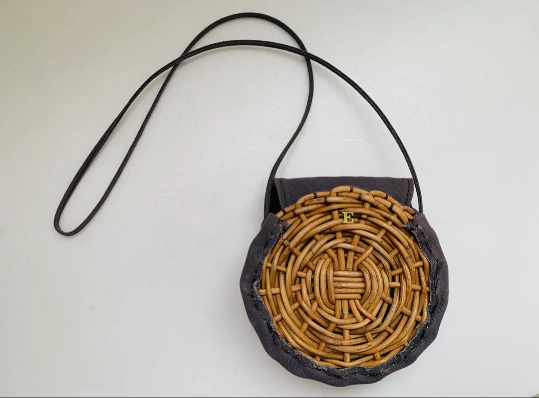 2026年最新】エバゴス ポシェットの人気アイテム - メルカリ