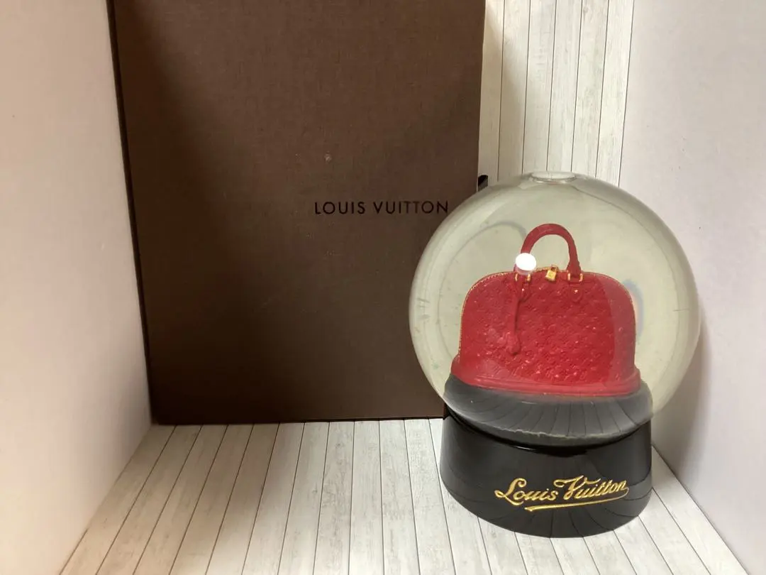 2026年最新】ルイヴィトン スノードームの人気アイテム - メルカリ