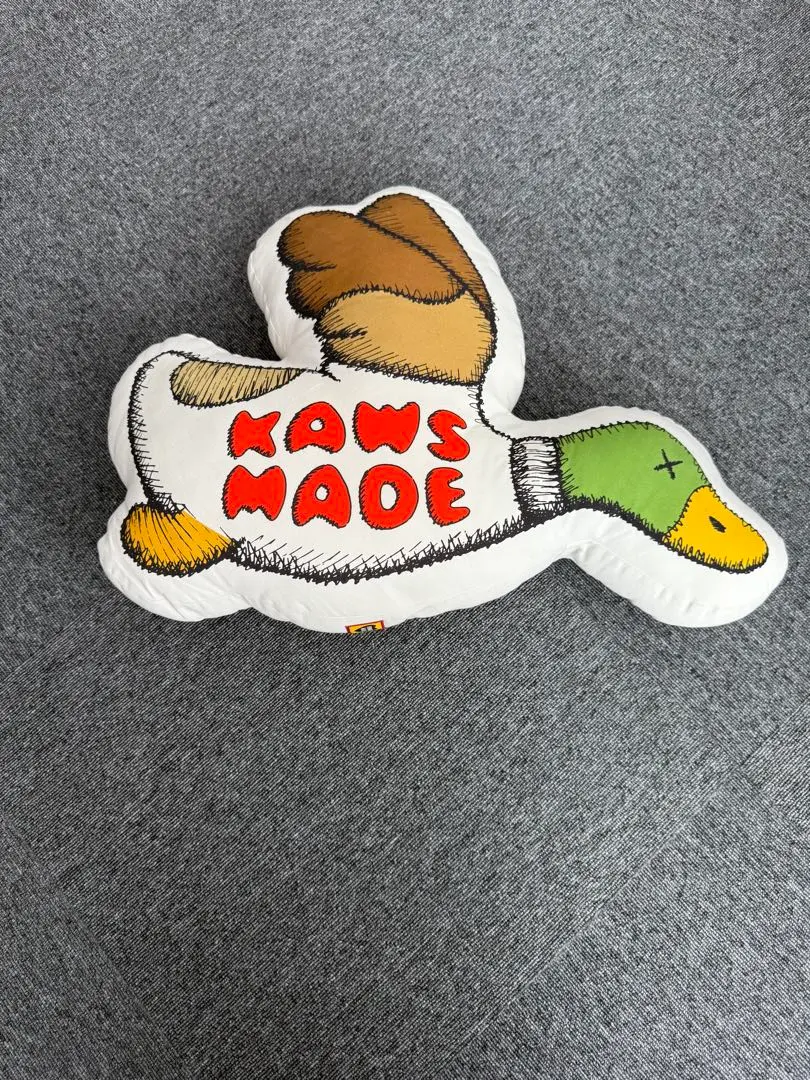 2026年最新】human made kaws クッションの人気アイテム - メルカリ