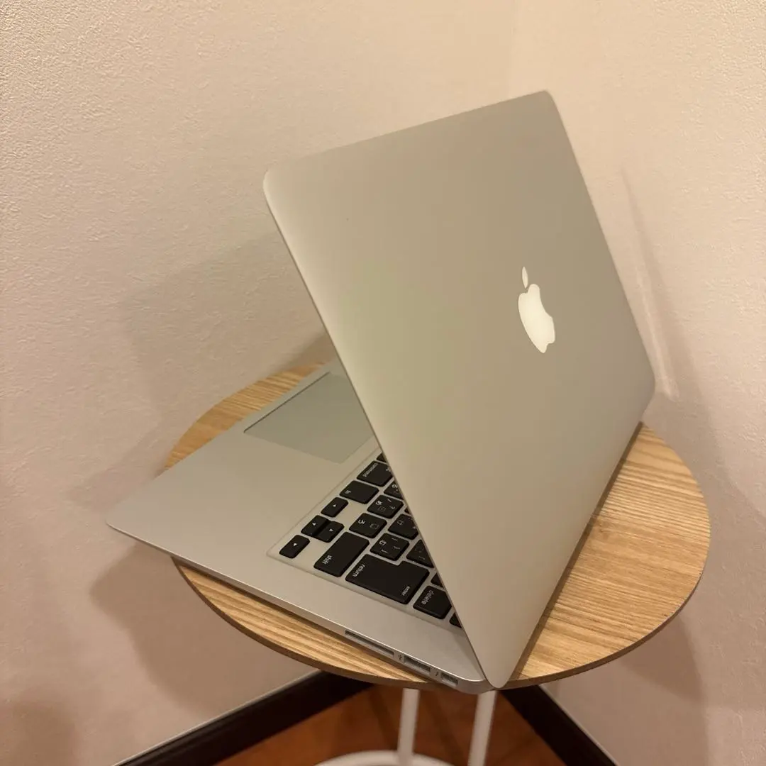 MacBook Air 2025年10月emc2925 ‐ Mercari 日本最大二手網購平台