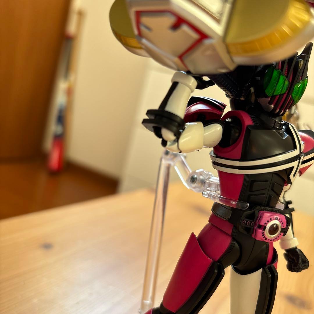 真骨彫製法 仮面ライダーディケイド ネオディケイドライバーver. 右腕