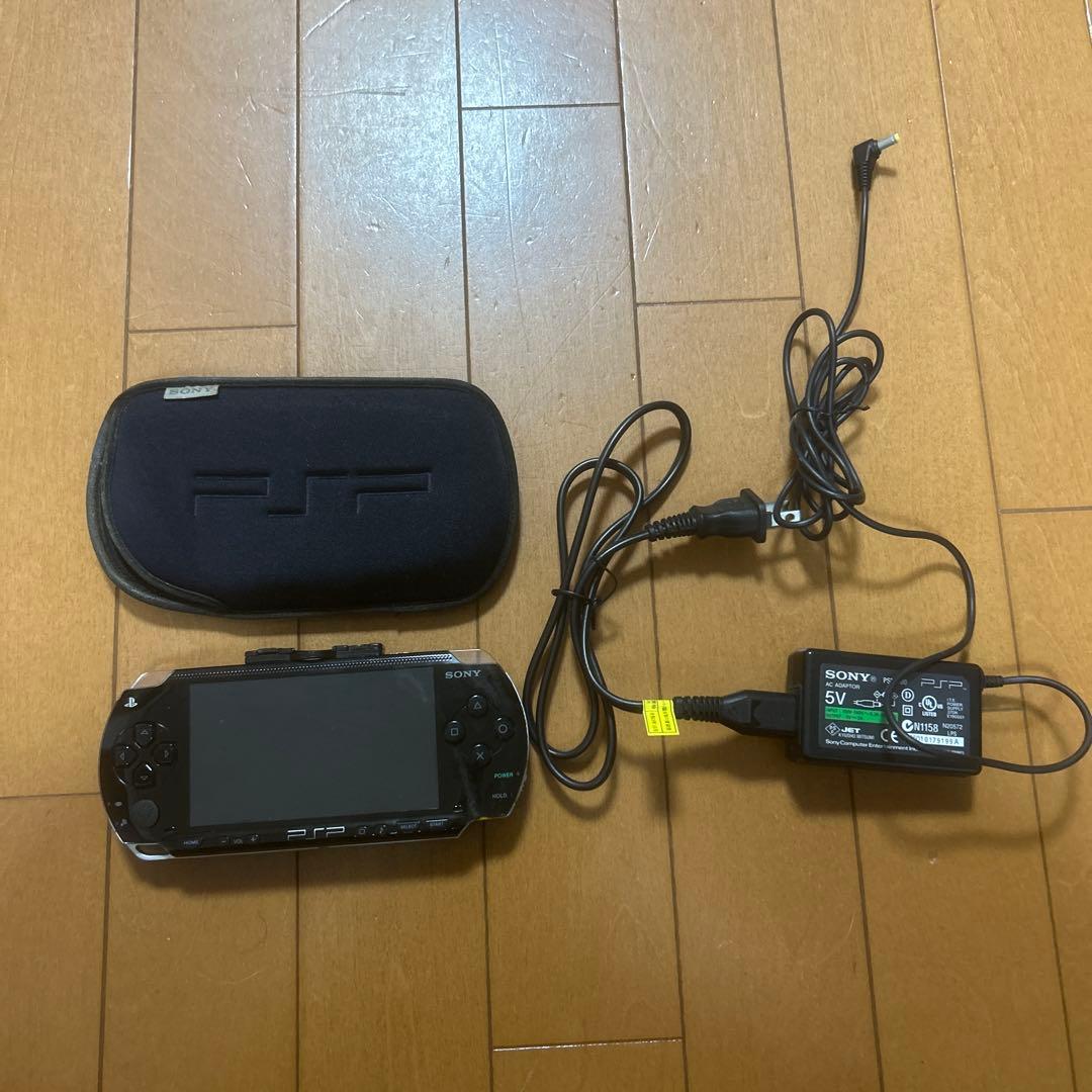 PSP本体 充電器、ケース、バッテリー付き - メルカリ