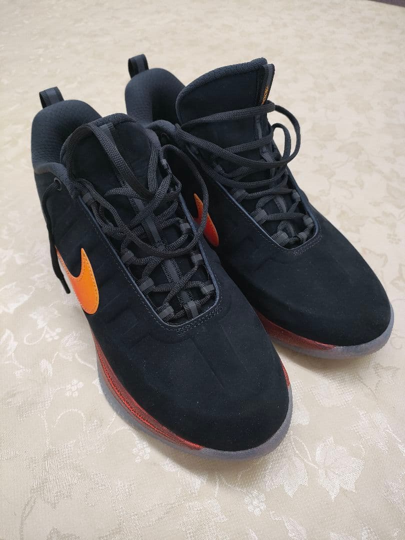 NIKE ブック2 　\"Rising\"EP 27.5cm