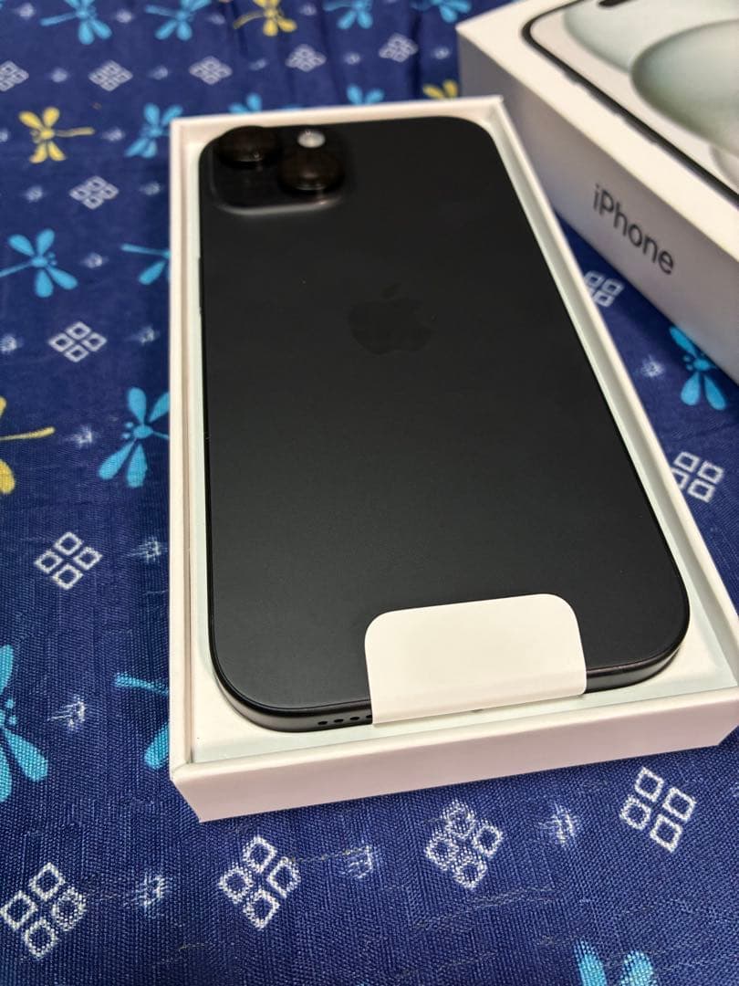 《新品・未使用》Apple iPhone15 128GB ブラック　SIMフリー