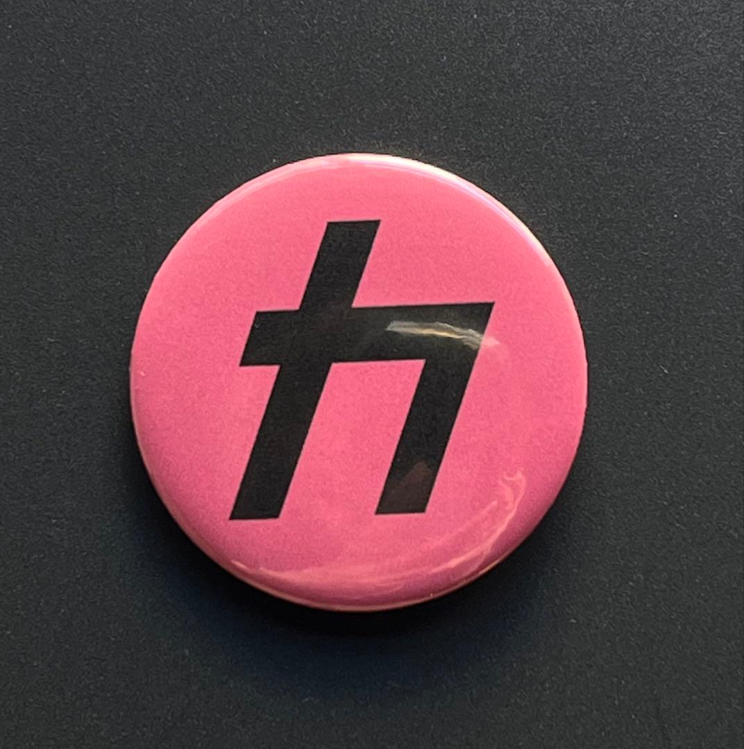 ハンドメイド カリスマックス 缶バッジ 風【ピンク】 - メルカリ